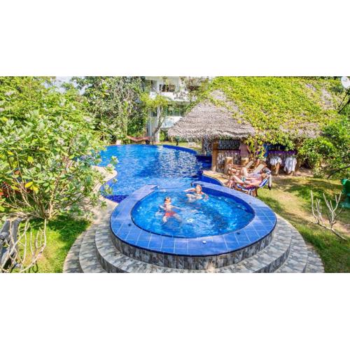 Sundaras Family Suites