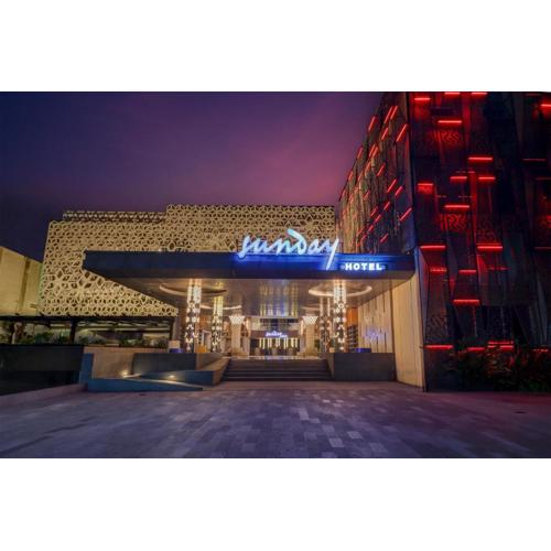 Sunday Hotel Arshika Sunset Road