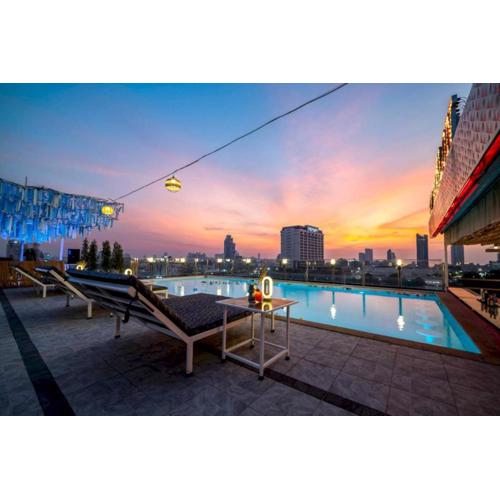 Sunday JA Plus Hotel