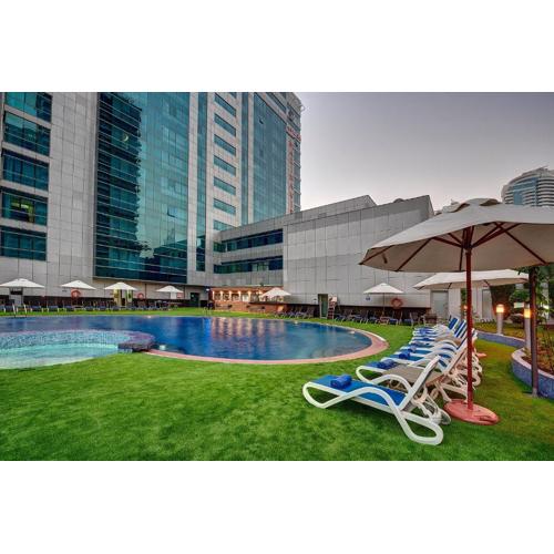 Sunday Marina View Hotel Apartments