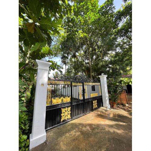 Sunhaven Villa & Apartment