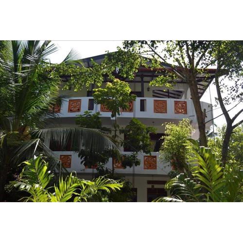 Sunil Garden Guesthouse