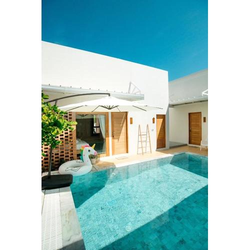 Sunn Lay Pool Villa