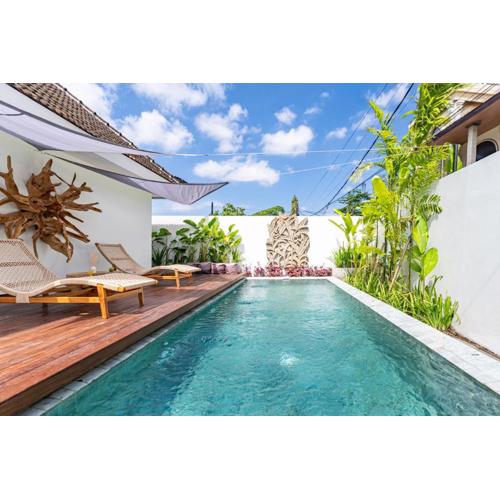Sunny 2BR Villa with Private Pool in Canggu