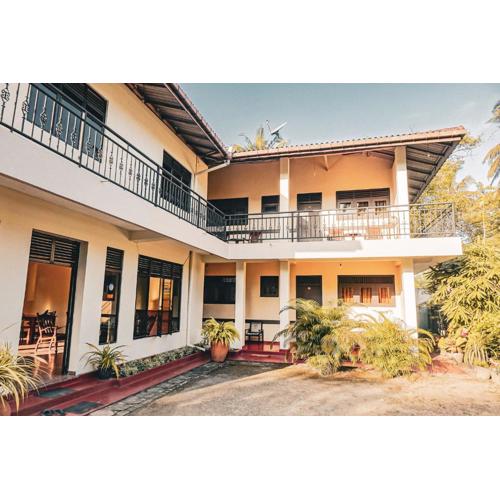 Sunny Lanka Guest House