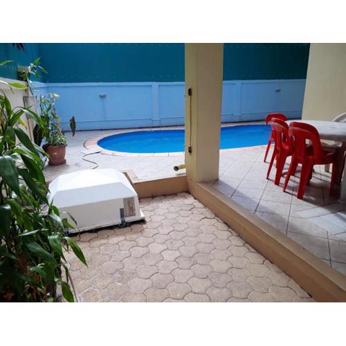 Sunny villa in Pereybere with private pool