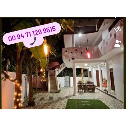 Sunnyplace Guest Mirissa