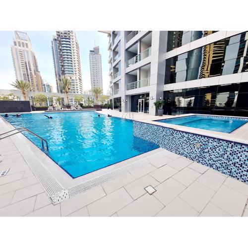 SUNRISE HOMES - Stunning 1 Bed Apt - Dubai Marina