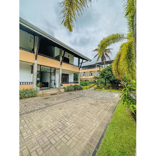 Sunrise Palace Negombo