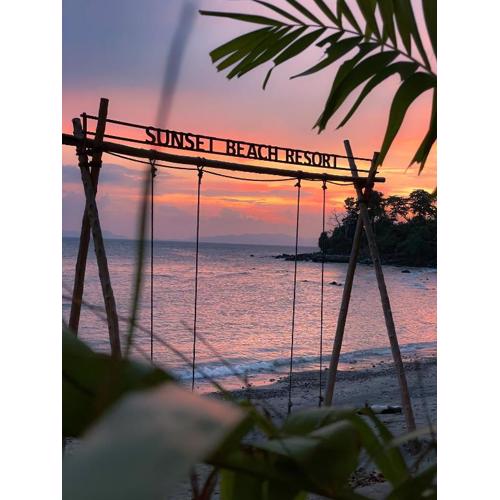 Sunset Beach Resort Weh
