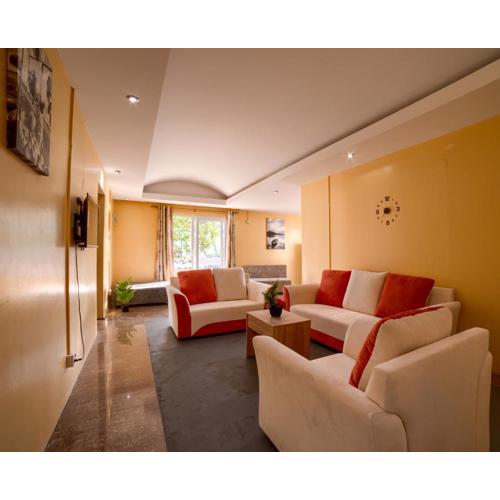 Sunset Bliss Pereybere