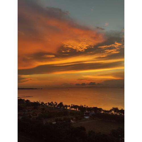 Sunset Seaview Family Room Nuvasa Bay Nongsa 719