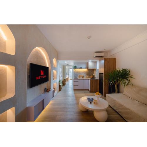 Sunset Suites, 1 bed apartment, Jayakarta hotel