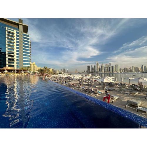 Sunset view apartment in Oceana