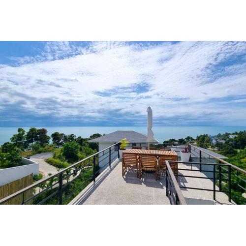 Sunset villa rooftop with swimming pool & Seaview