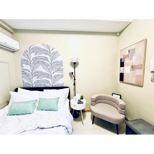 Sunshine 100 Cozy Mandaluyong Studio Near BGC