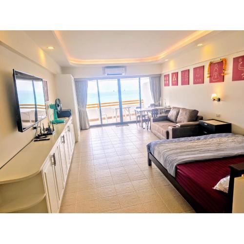 Sunshine Beach Condotel, comfy studio, 56 sqm, 28th floor