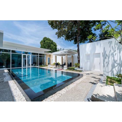 Sunshine Beach Villa Mai Khao