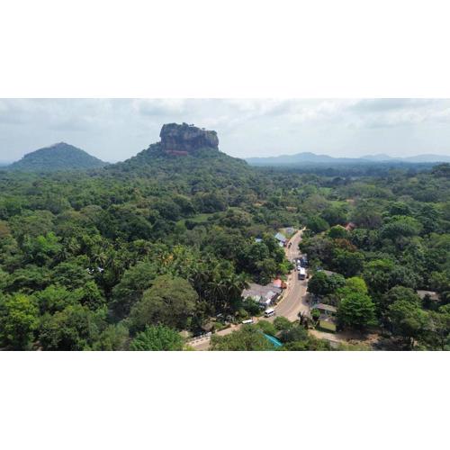 Sunshine Resort Sigiriya