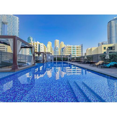 Super Luxury Flat Desing with Sea, Marina and Pool View