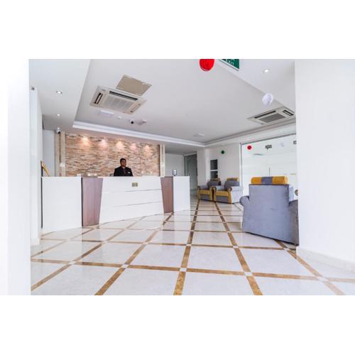 Super OYO 106 Muscat Grand Hotel Apartment