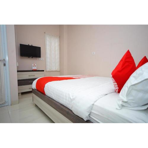 Super OYO 270 Madinah Residence Syariah