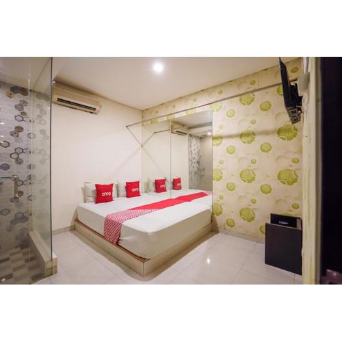 Super OYO Capital O 92633 Spring Hotel Gubeng