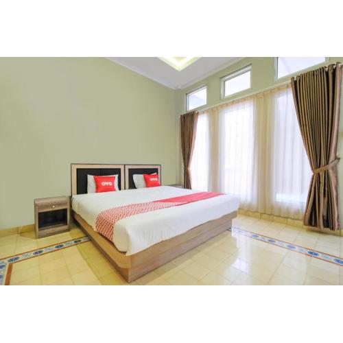 SUPER OYO Collection O 2383 Andongkoe 64 Salatiga