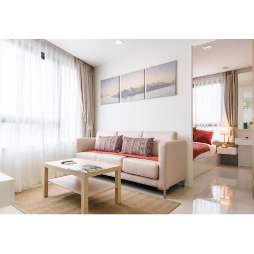Superb two-bedroom in downtown Pattaya