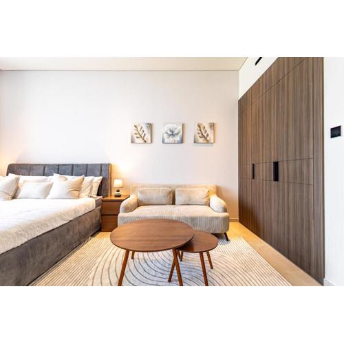 SuperHost- Modern Studio in Arjan with pool & Gym