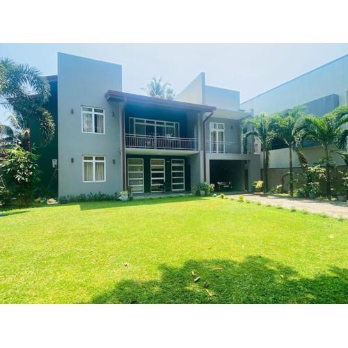 Superior Villa near Colombo Airport