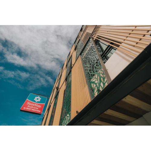 SureStay Plus Hotel by Best Western AC LUXE Angeles City