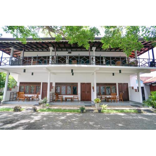 Surf Sea Breeze Apartments