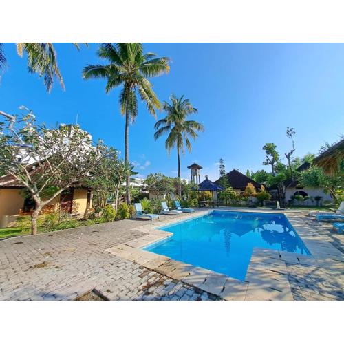 Surfers Beachfront Lombok