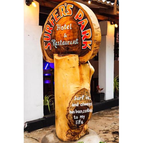 Surfers Park Arugambay