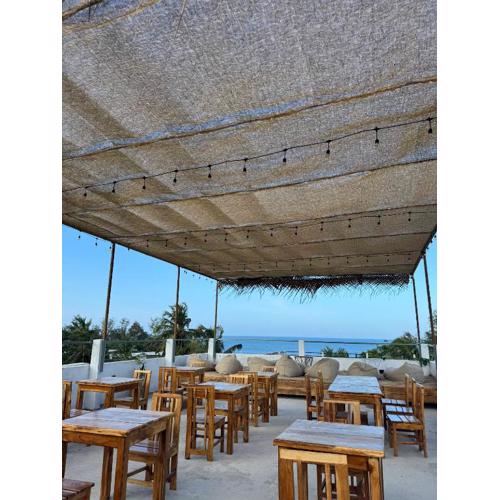 Surfing Tusker - Arugambay