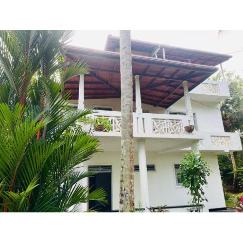 Susha Happy One First Floor Apartment