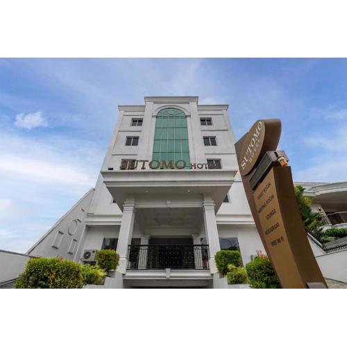 Sutomo Hotel Losari Makassar By LIFE