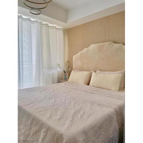 Sweet Escape Staycation - Azure Parañaque