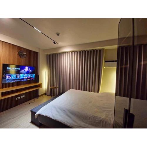 Sweet Escape Upper Penthouse One Regis