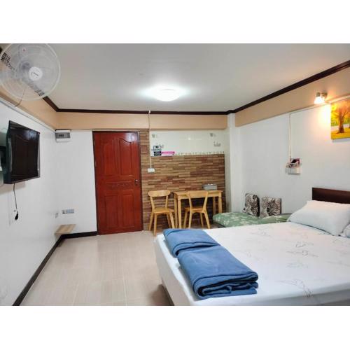 Sweet Rooms WATCHARAPHOL