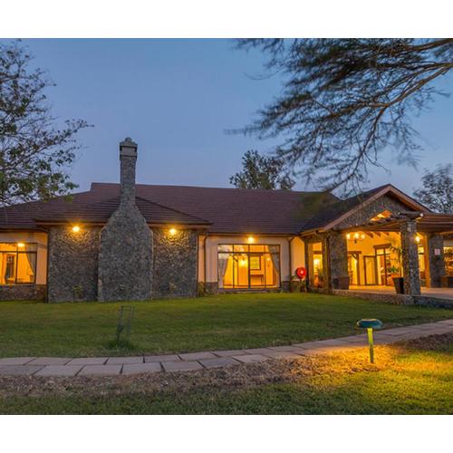 Sweetwaters Serena Camp