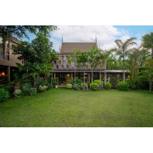 Syama Residence and Café