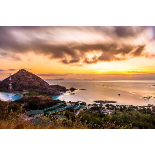 Sylvia Hotel & Resort Komodo