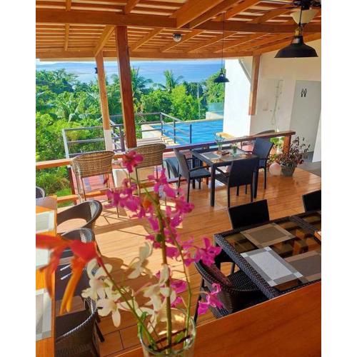 Tablas Seaview Homestay