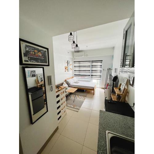 Tagaytay Staycation 1Br w/ Balcony at SMDC Cool Suites