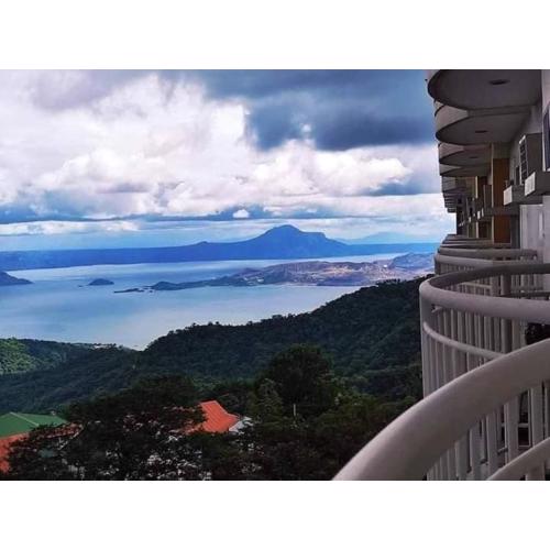 Tagaytay Staycation CityLand 15thfloor Taalview