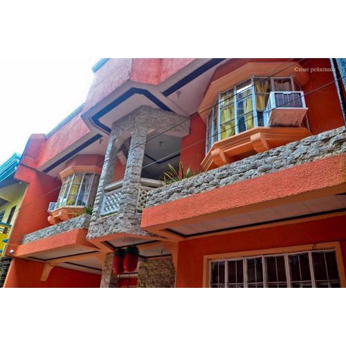 TAGAYTAY TOWNHOUSE for Daily Rent