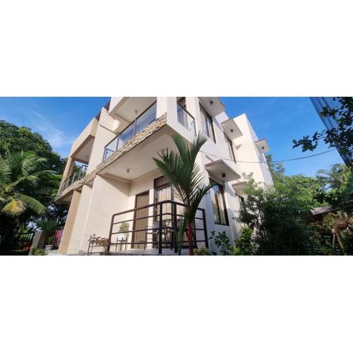 Tagoloan 'Boutique' Apartments