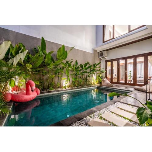 Taman Dharmawangsa Villa - 3BR Luxury Private Pool Villa in Nusa Dua